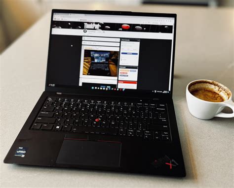 X1 Carbon Gen 10: A little Saturday morning WFH : r/thinkpad