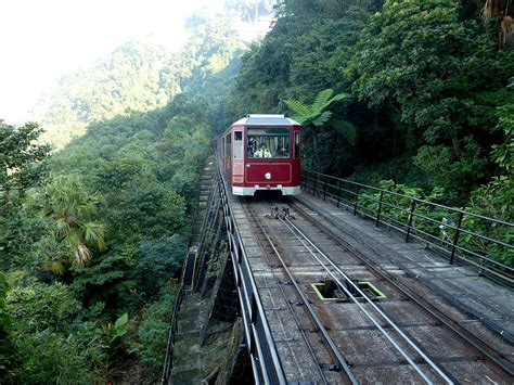 Peak Tram - SMARTTRAVELERS