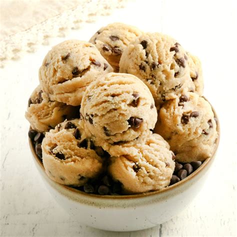 *Frozen Cookie Dough - 1 dozen - Chocolate Chip - RE Farm Café