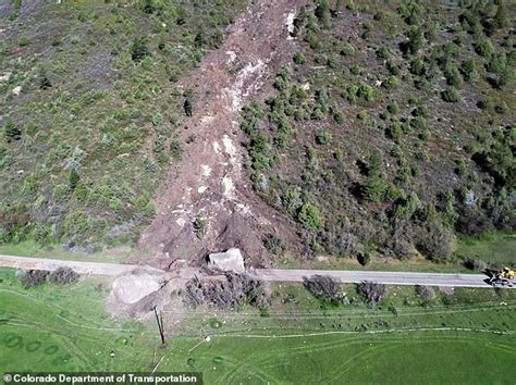 Enormous boulder the size of a house falls onto Colorado highway - Big ...