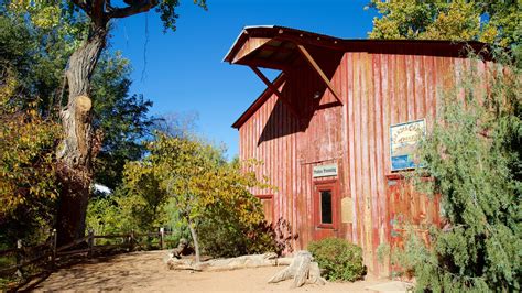 ABQ BioPark Botanic Garden, Albuquerque Vacation Rentals: house rentals & more | Vrbo