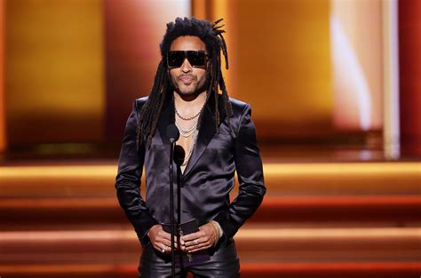 Lenny Kravitz Oscars 2024 Video - Moina Terrijo