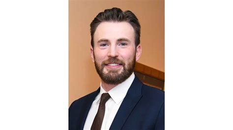 Chris Evans Biography: Age, Height, Birthday, Family, Net Worth - Eduvast.com