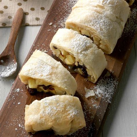 Easy Apple Strudel | Recipe in 2020 | Strudel recipes, Phyllo dough ...