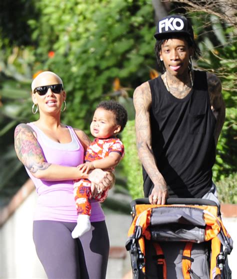 Amber Rose & Wiz Khalifa Take Their Boy For A Stroll | Celeb Baby Laundry