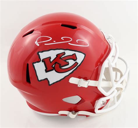 Patrick Mahomes Signed Chiefs Full-Size Speed Helmet (Beckett ...