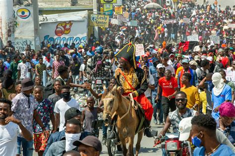 PHOTOS | Protest march on Dessalines Day in Haiti - The Haitian Times