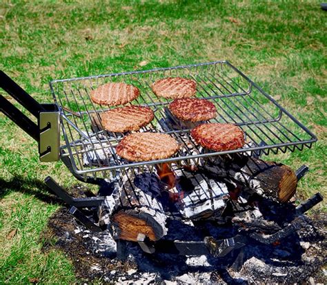 The BuzzyGrill Lets You Adjust Your Grill's Height Over a Campfire