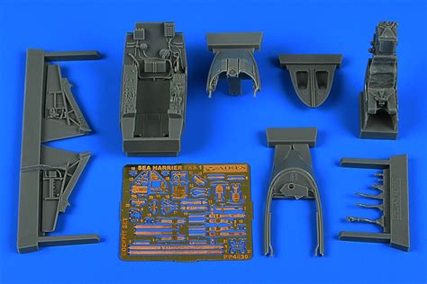 Scalehobbyist.com: Sea Harrier FRS.1 Cockpit Set by Aires