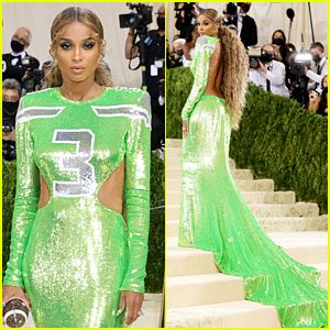 Ciara Wears Husband Russell Wilson’s Number on Football Inspired Gown For Met Gala 2021 | 2021 ...