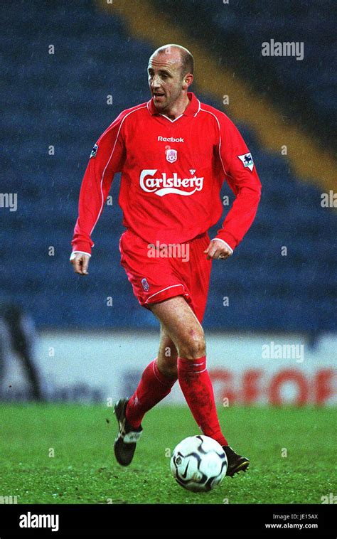 GARY MCALLISTER LIVERPOOL FC HILLSBOROUGH SHEFFIELD 27 March 2001 Stock ...