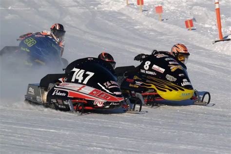 Snowmobile Racing - Snowmobiles.org