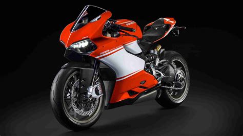 2014 Ducati 1199 Superleggera specifications and photographs