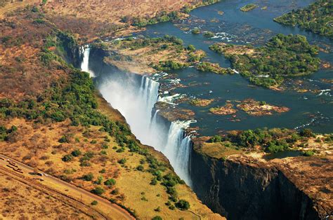 Victoria Falls, Zambia Photograph by © Pascal Boegli