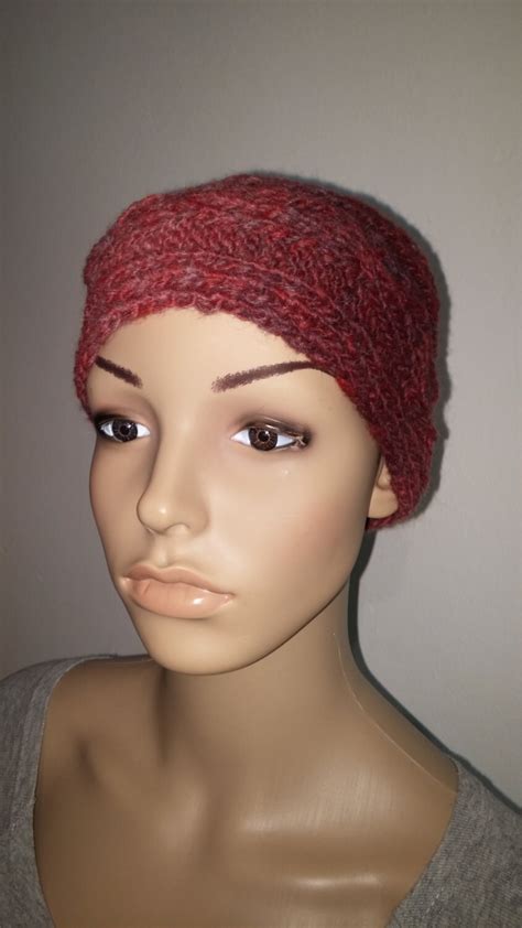 Knitted Cap Made of a Red Gradient Yarn From Light to Dark - Etsy