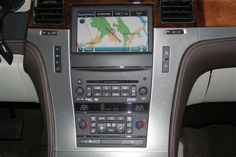 Cadillac Escalade Platinum Reaches Europe - autoevolution