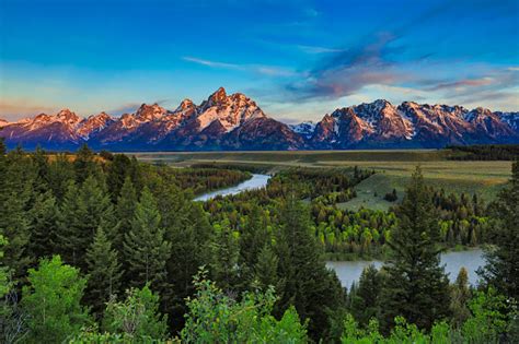 Sunrise At The Snake River Overlook Stock Photo - Download Image Now ...