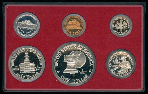 1976 United States Proof Set with (6) Coins | Pristine Auction