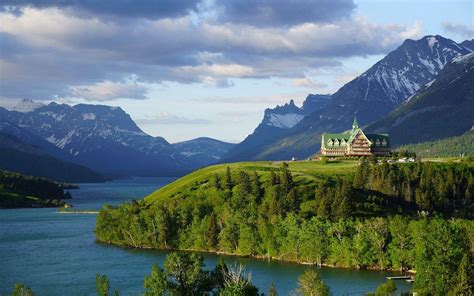 Waterton Lakes National Park Of Canada Wallpapers - Wallpaper Cave