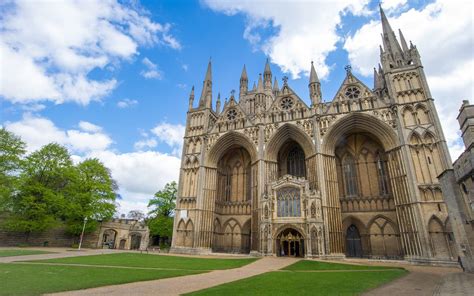 Peterborough Cathedral: A Glimpse of Heaven, by Jonathan Foyle | The Tudor Travel Guide