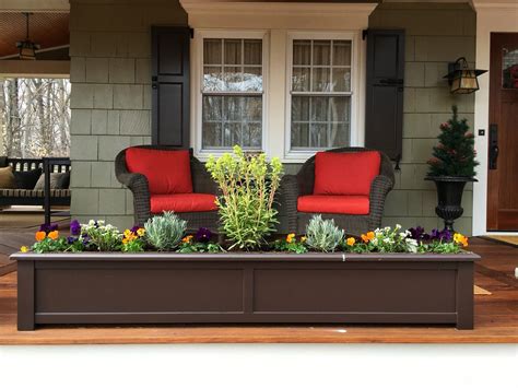 20+ Front Porch Planter Box Ideas – DECOOMO