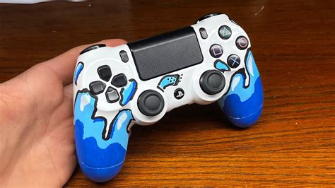 Customizing my PS4 controller with Posca markers - YouTube