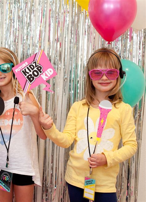 How to Throw the Ultimate POP STAR Party! {Ideas, Activities & Free Printables} // Hostess with ...