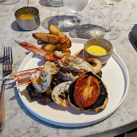 Steaks and seafood at Edinburgh's new Surf & Turf restaurant | Hood Magazine