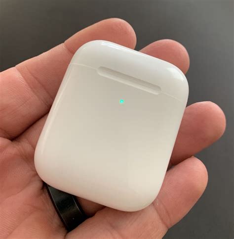 Apple AirPods 2 review - even better performance, convenience and ...