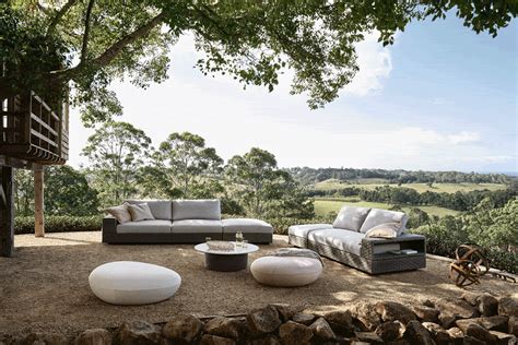 Discover the King Living Modular Outdoor Sofa Collection - King Living