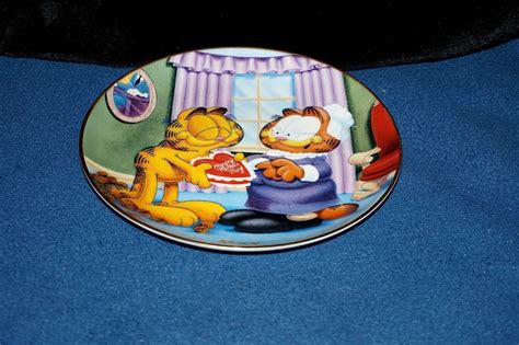 Vintage Danbury Mint Jim Davis Paws Garfield Calendar Numbered Plate ...