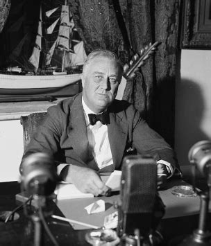 Franklin D Roosevelt Fireside Chats