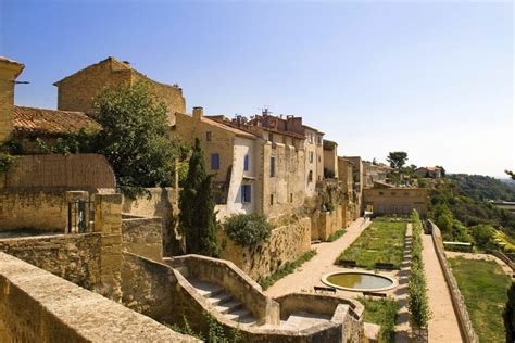 11 Charming Provence Towns and Villages