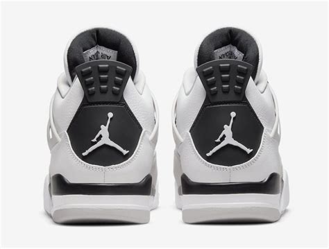 Air Jordan 4 Military Black DH6927-111 Release Date - SBD