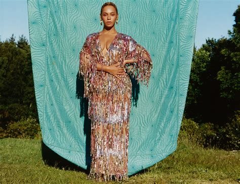 Beyoncé Covers Sep. 2018 Vogue Magazine: Talks Body Image, Twins' C-Section Birth, Her Ancestry ...