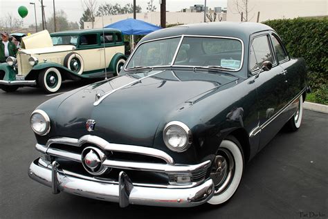 1950 Ford Deluxe - Information and photos - MOMENTcar