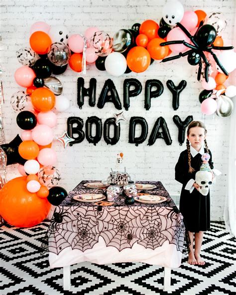 101 Guide to Halloween-Themed Birthday Party Ideas | Download Hundreds ...
