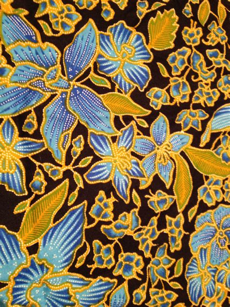 Flower Batik print from Singapore | Motif batik, Batik art, Batik prints