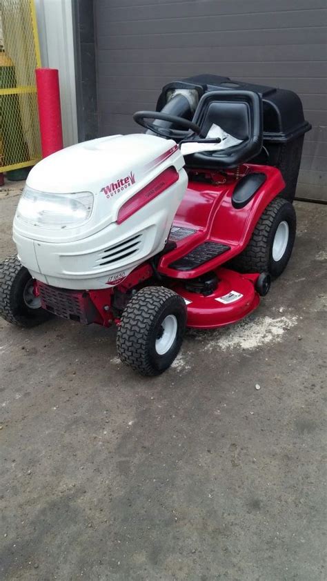 For sale a 16.5hp 42 inches cut lt1650 white outdoor riding lawnmower for Sale in Elgin, IL ...