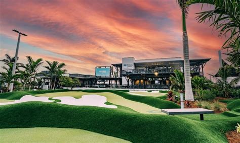 PopStroke Co-Owned By Tiger Woods Opens in Glendale – The Upper Middle