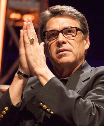 Texas Governor Rick Perry charged | Stuff.co.nz