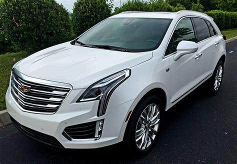 Cadillac’s XT5 midsize crossover replaces the SRX for 2017; prices ...