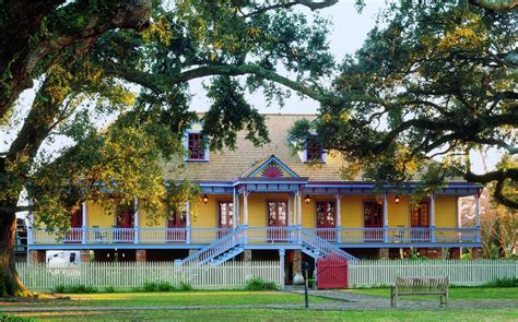 Pin on louisiana look buildings