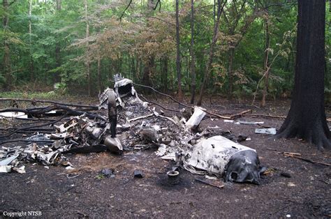 Crash of a Cessna 421C Golden Eagle III in Demopolis: 7 killed | Bureau ...