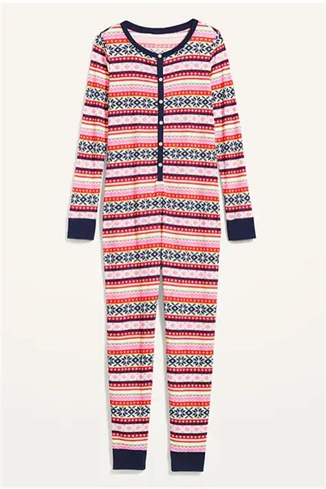 Old Navy Christmas Pajamas 2020: Styles on Sale Now – Footwear News