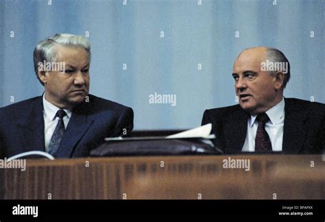 Boris Yeltsin 1991 Stock Photos & Boris Yeltsin 1991 Stock Images - Alamy