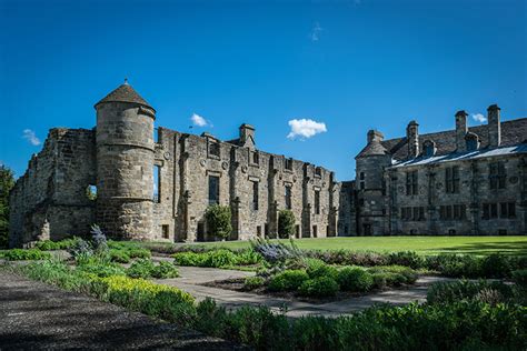 Falkland Palace - History and Facts | History Hit