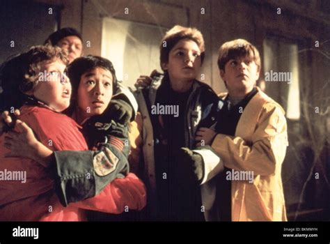 Ke huy quan the goonies hi-res stock photography and images - Alamy