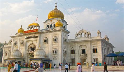 Gurudwara Bangla Sahib ,Delhi | Waytoindia.com