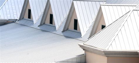 The Benefits of a White Roof | DoItYourself.com